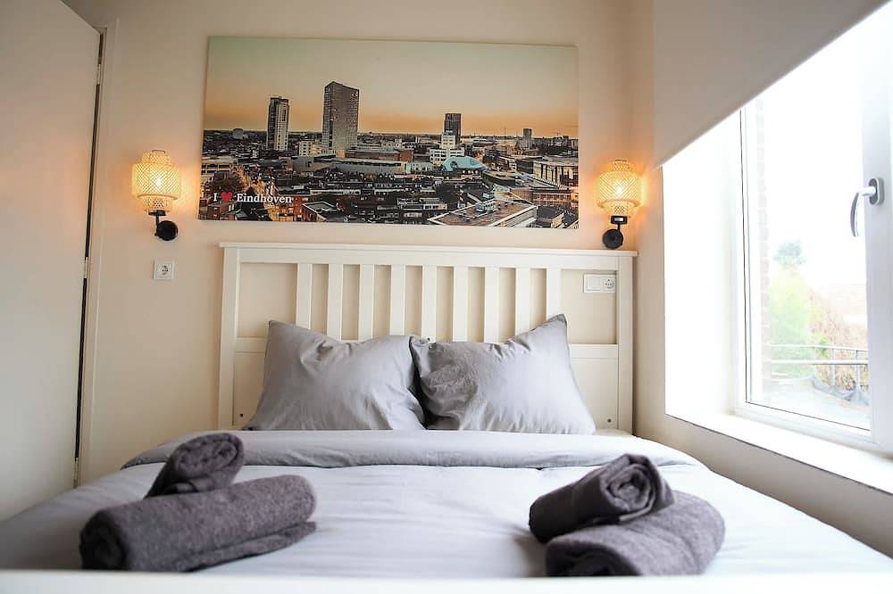 Geheel appartement, Modern Studio in Vibrant Eindhoven in Eindhoven, Noord-Brabant