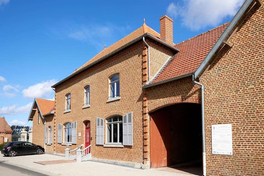 Appartement entier, Two-Bedroom Apartment in Vieille-Chapelle, Région de Béthune