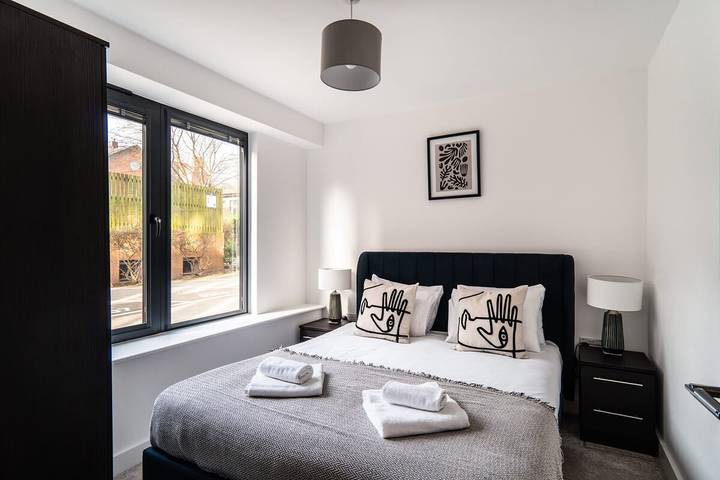 Ganze Wohnung, Stay Zeni, Alexandra Rise Manchester Roomy 1 Bed in Greater Manchester