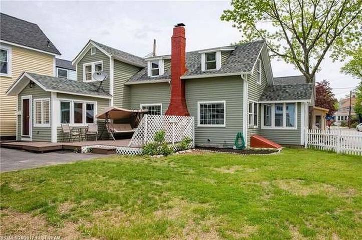 Vacation house for 9 people, with yard in Old Orchard Beach