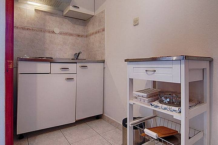 Gîte pour 2 personnes, avec balcon, adapté aux familles dans Lastovo - 2