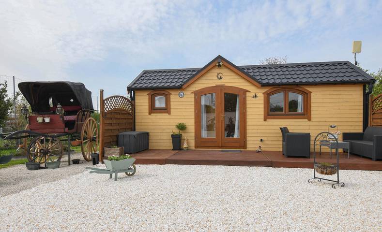 Chambre d’hôte pour 2 personnes, avec Terrasse et Jardin à Lusigny-sur-Barse