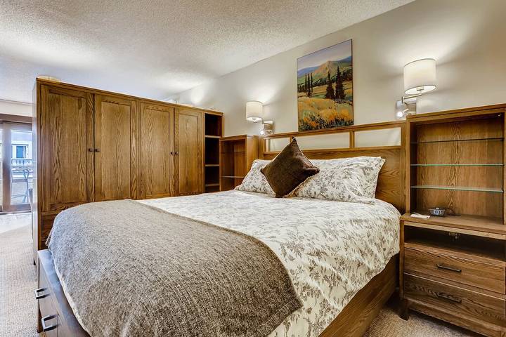 Vacation rental for 4 people, with balcony and hot tub in Vail