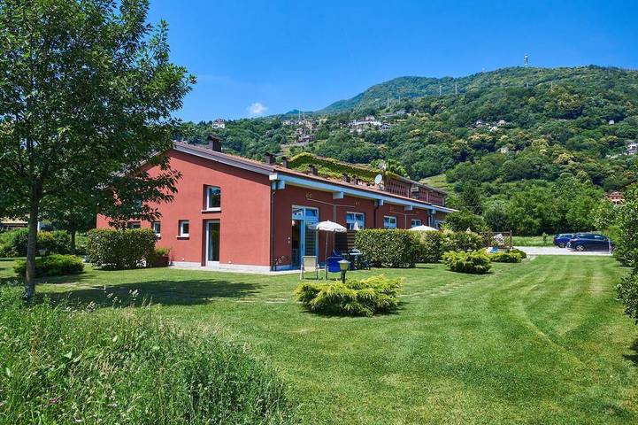 Agriturismo per 4 persone, con giardino in Provincia di Como
