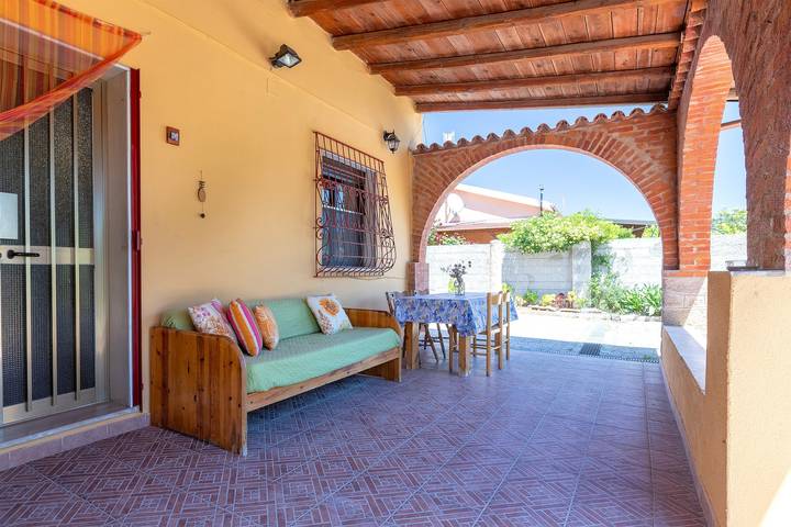 Casa Marina Lu Tuvaraggiu: privéterras, Wi-Fi en airconditioning in Sorso, Provincie Sassari