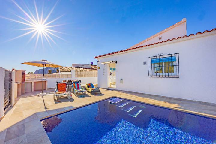 Casa rural para 4 personas, con Terraza y Jardín en Calpe