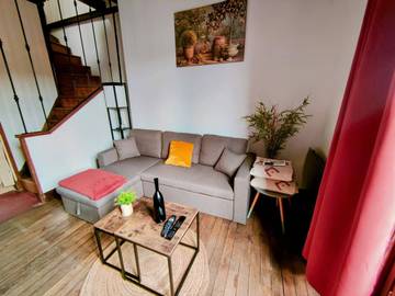 Appartement De Vacances pour 4 Personnes dans Auxerre, Région d'Auxerre, Photo 1