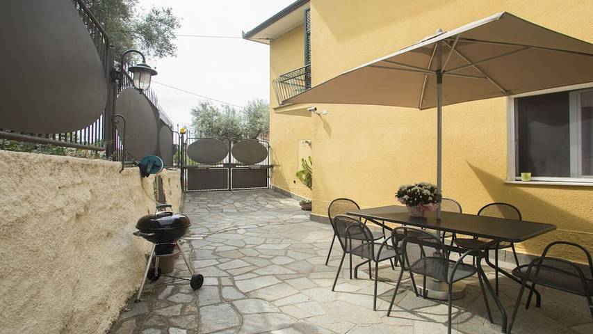 Location de vacances pour 5 personnes, avec jardin à Diano San Pietro - 4