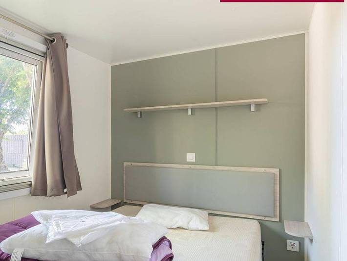 Campovillage - Mobilheim 6 personen - Tribu - 2 Zimmer - 27 m² - große Terrasse in Vierzon, Vierzon Region