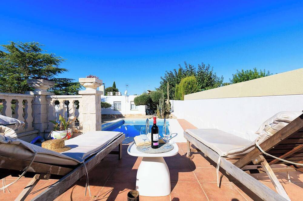 Mas Vilet by Unik Vacation in el Catllar, Costa Dorada