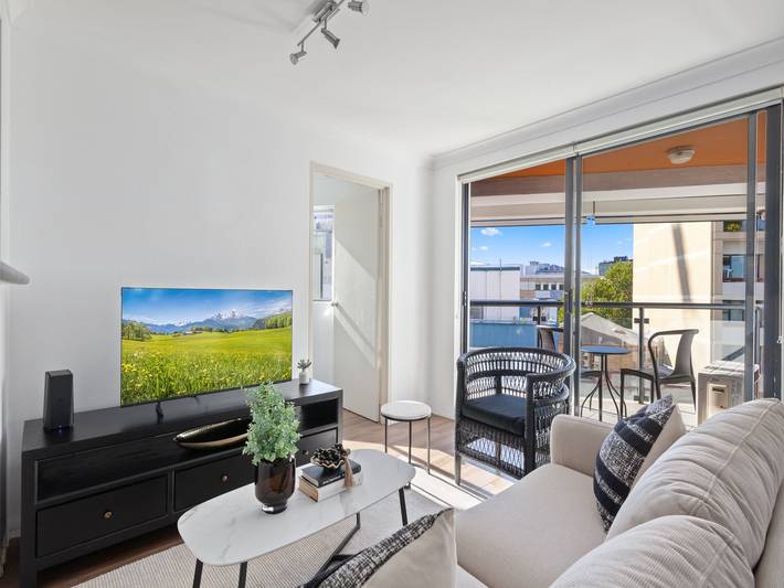 Appartement entier, Lumineux 2 chambres appartement avec balcon in Surry Hills, Sydney
