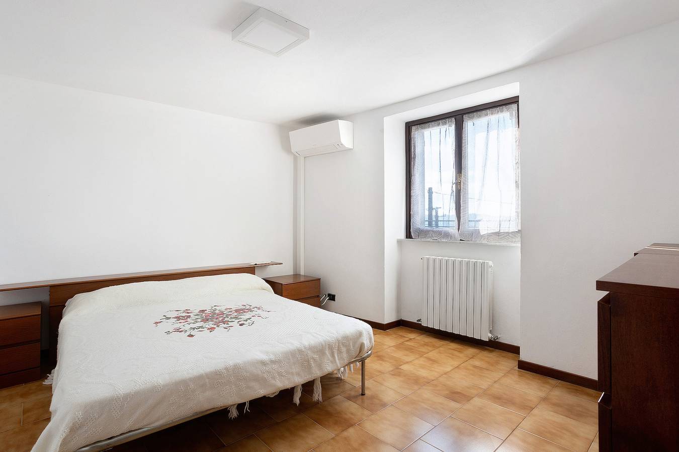 Holiday Home 'La Casa di Andrea in Lunigiana' with Private Terrace, Shared Garden and Balcony in Agnino, Fivizzano