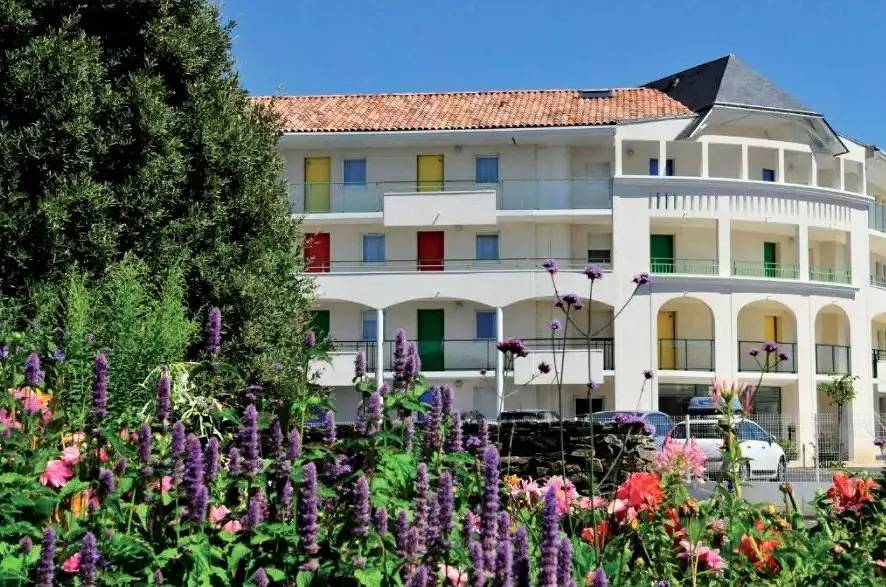 Appartement entier, Appartement 2 pièces 4 personnes in Les Sables-d'Olonne, Vallée de la Loire