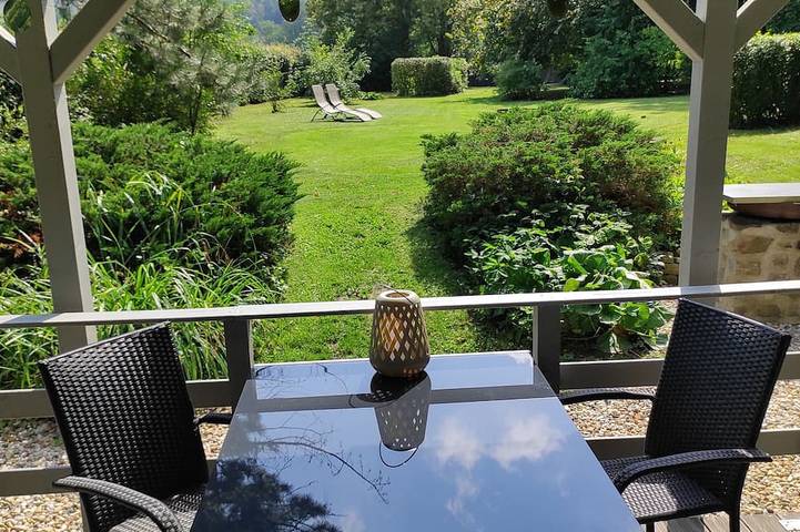 Ferienhaus für 2 Personen, mit Terrasse und Garten - 1