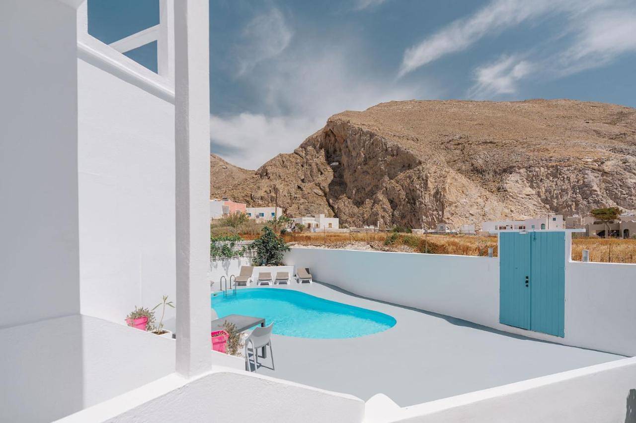Alma Thera Boutique Hotel in Perissa, Santorin