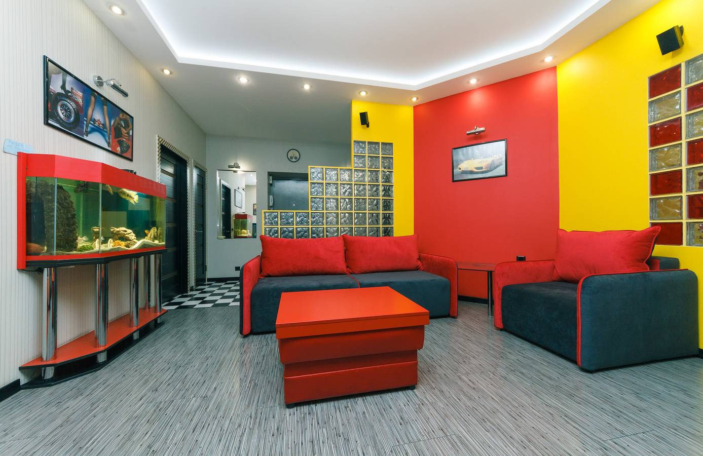 Ganze Wohnung, Ein-Zimmer-Luxuswohnung, Baseinastraße 17, Zentrum in Kiew, Ukraine