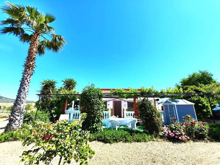 Chalet para 4 personas, con vistas además de jardín y piscina en Provincia de Badajoz