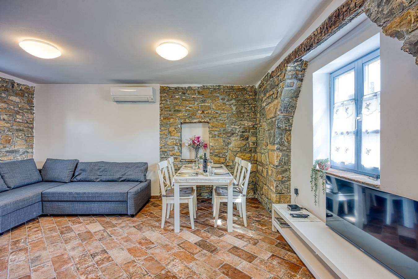 Apartamento inteiro, Istrian Casa Pr Marici Sweet Jasmine in Koper, Riviera eslovena