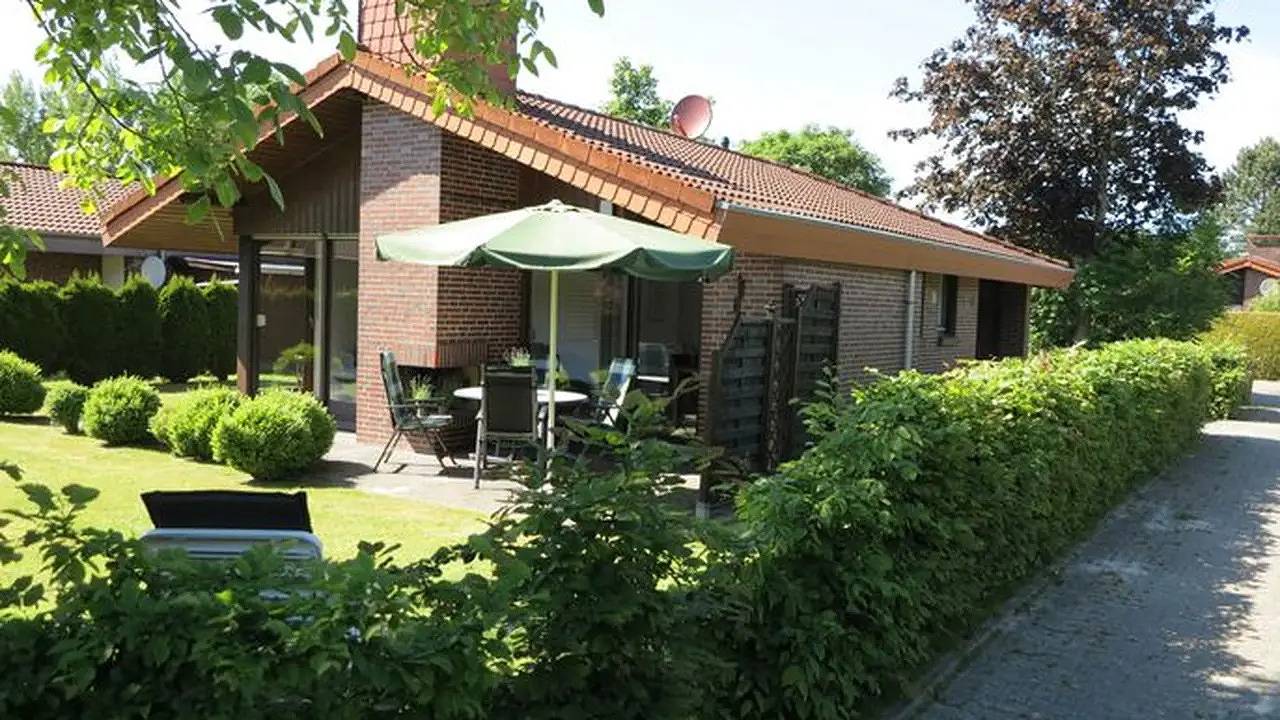 Ganze Ferienwohnung, Ferienwohnung für 4 Personen (69 m²) in Butjadingen-Sillens in Tossens, Butjadingen