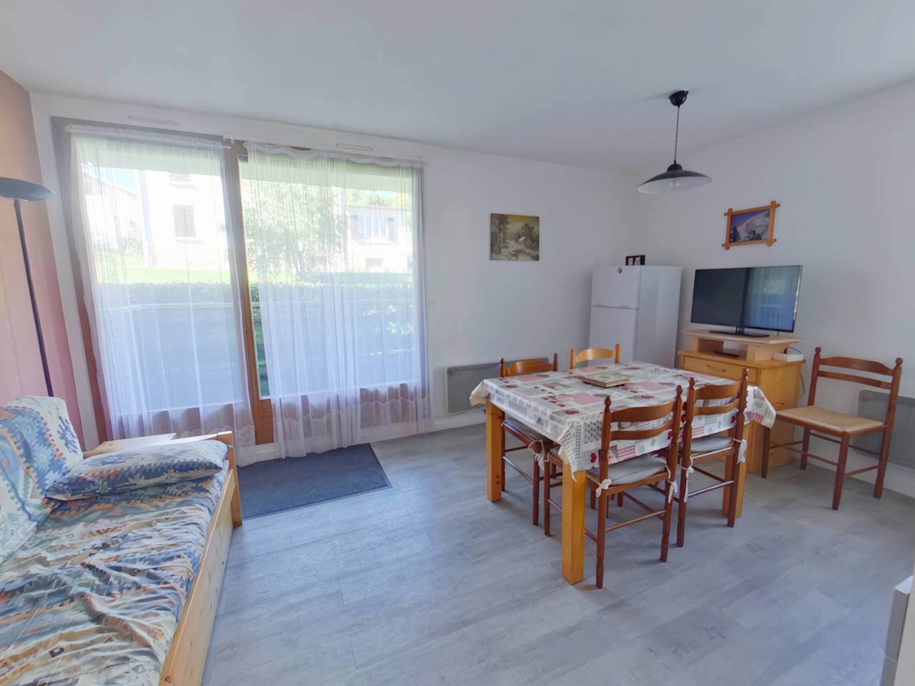 Appartement entier, Appartement cosy avec terrasse aux Rousses in Les Rousses, Parc naturel régional du Haut-Jura