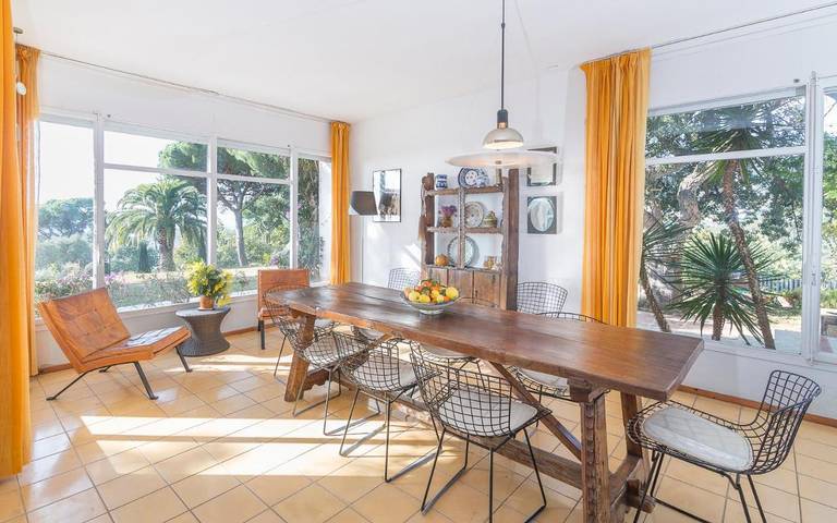 Casa rural para 16 personas, con jardín además de vistas y piscina, Se admiten mascotas en Platja d'Aro - 4