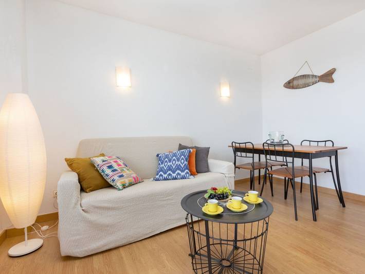 Ferienwohnung für 3 Personen, mit Ausblick und Garten sowie Kinderpool und Terrasse in Estartit - 4