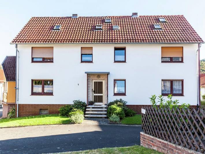 Ferienwohnung für 4 Personen, mit Balkon und Garten in Jesberg