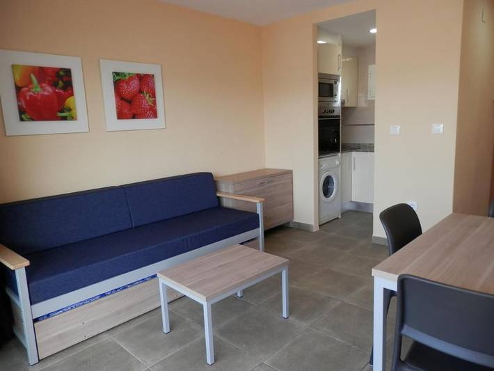 Casa rural para 4 personas, con piscina y balcón en Benidorm - 2