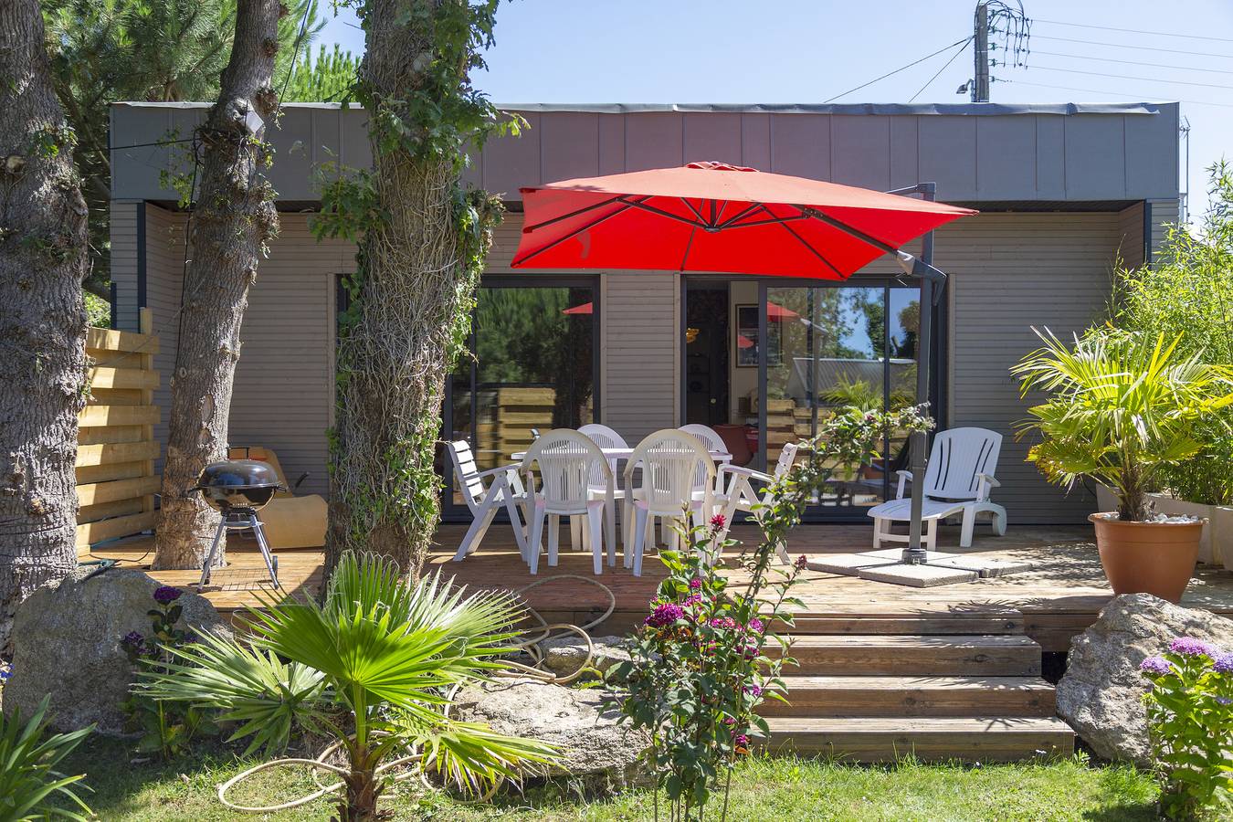 Casa de vacaciones 'Plein Pied 1km Plage' con terraza privada y jardín privado in Trégunc, Côte de Cornouaille