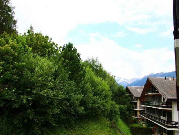 Vakantiewoning voor 4 personen, met balkon en zwembad in Veysonnaz