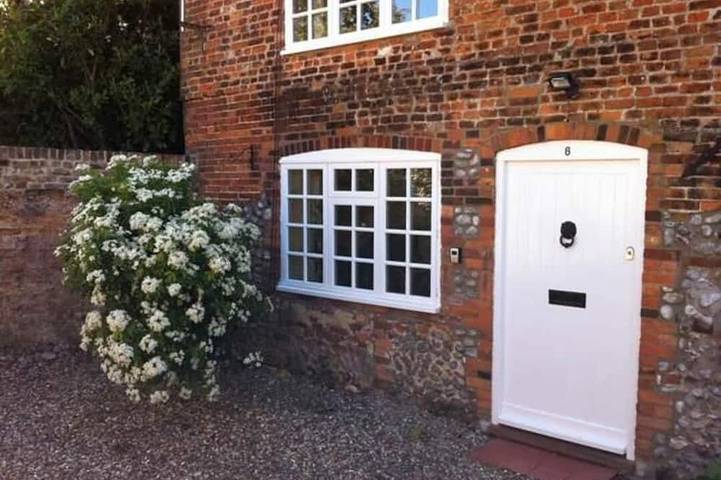 Cottage for 2 people, with Garden in Holt