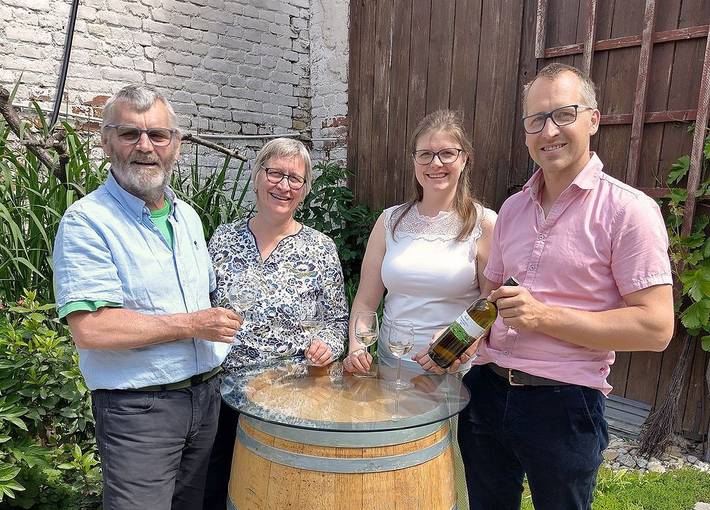 Weingut Zur Schlafmütze Fam. Parth - Einzelzimmer Schwaben (20qm) mit Fernseher und Wlan in Herrnbaumgarten, Mistelbach (Niederösterreich)