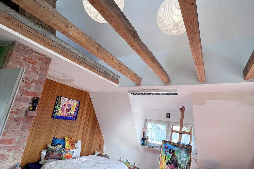 Ganze Wohnung, Atelier \"Schöne Gärtnerin\" in Bürgstadt, Fränkisches Weinland