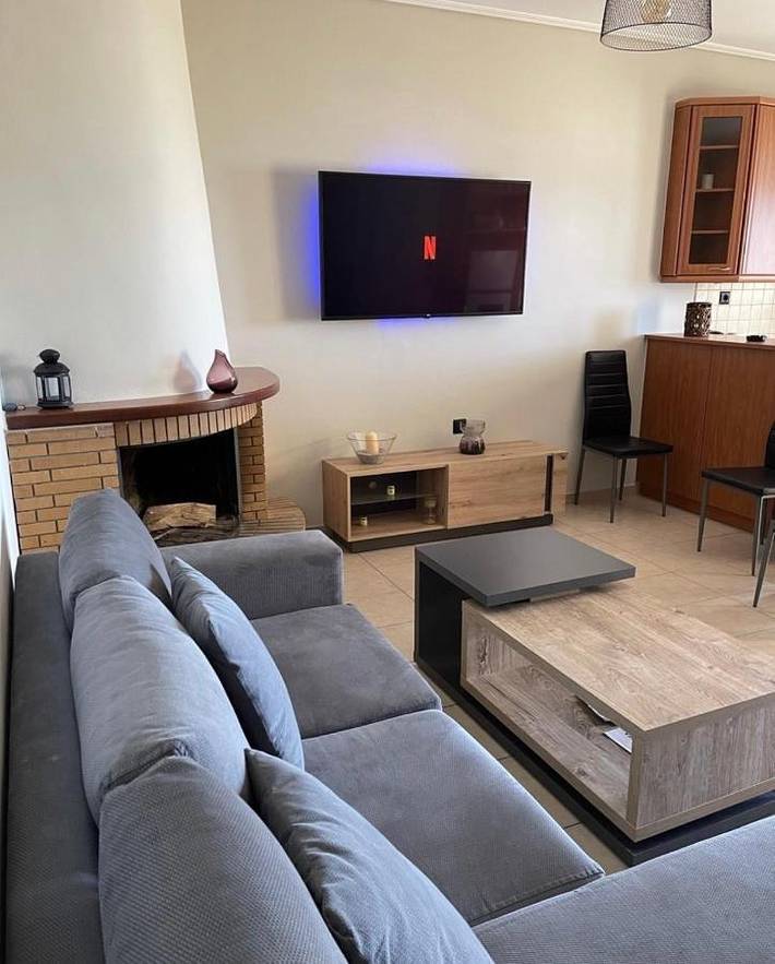 Gîte pour 6 personnes, avec balcon et vue dans Carystos - 2