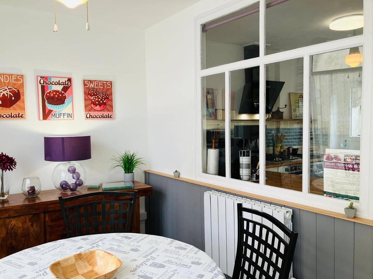 Holiday Home in Bussière-Dunoise, Région de Guéret