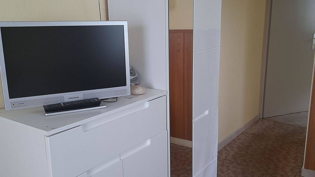 Ganze Ferienwohnung, Ferienwohnung für 2 Personen (38 m²) in Radebeul in Radebeul, Meißen Region
