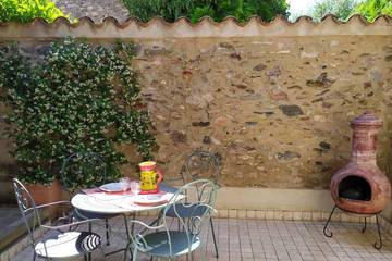 Gîte pour 2 personnes, avec terrasse à Caunes-Minervois