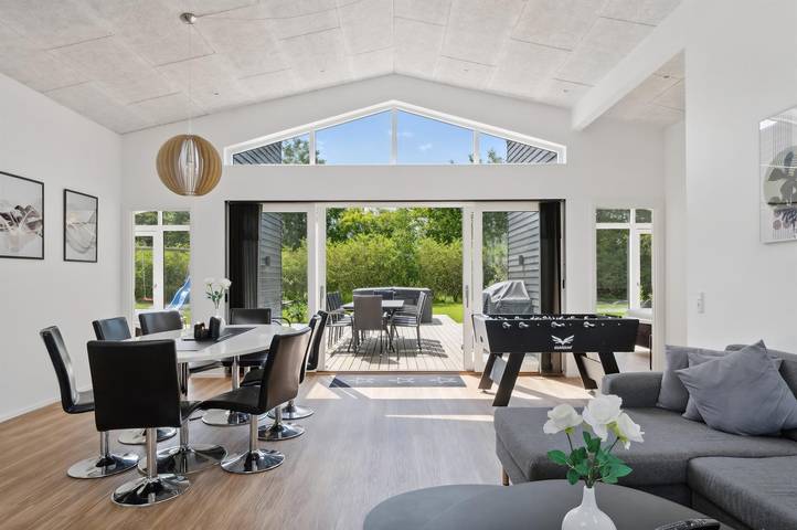 Ferienhaus für 12 Personen, mit Terrasse und Whirlpool in Odder und Umgebung - 2