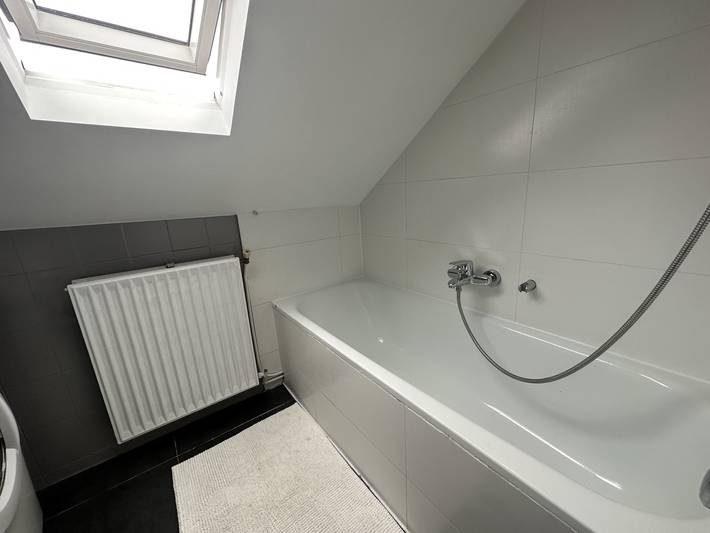 Entire apartment, Spacious Luxury Stay in Saint-Gilles Near Ixelles Fast Transport in Forest-Vorst, Flanders