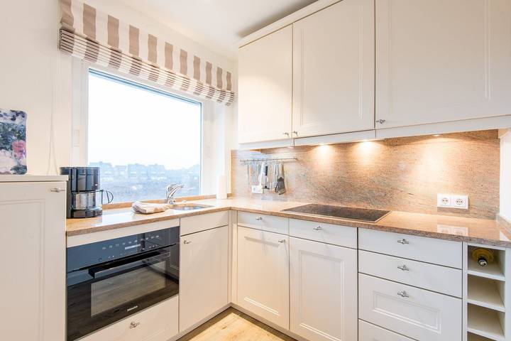 Ferienwohnung für 4 Personen, mit Terrasse und Garten in Wenningstedt - 3