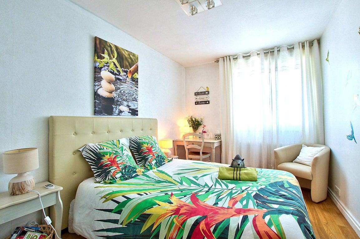 Naturalbnb, superbes chambres thématiques écologiques ! - La Naturelle : reposante & exotique in Villeurbanne, Lyon et ses environs