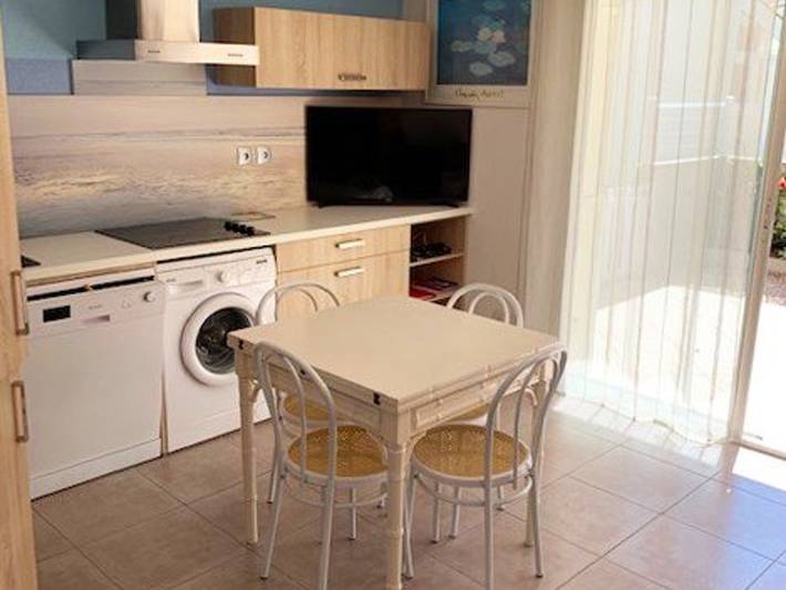 Maison de vacances pour 6 personnes, avec piscine dans Plage Rochelongue