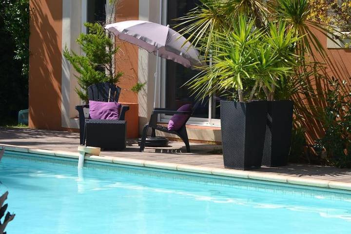 Apartamento de vacaciones para 2 personas, con jardín y piscina - 1