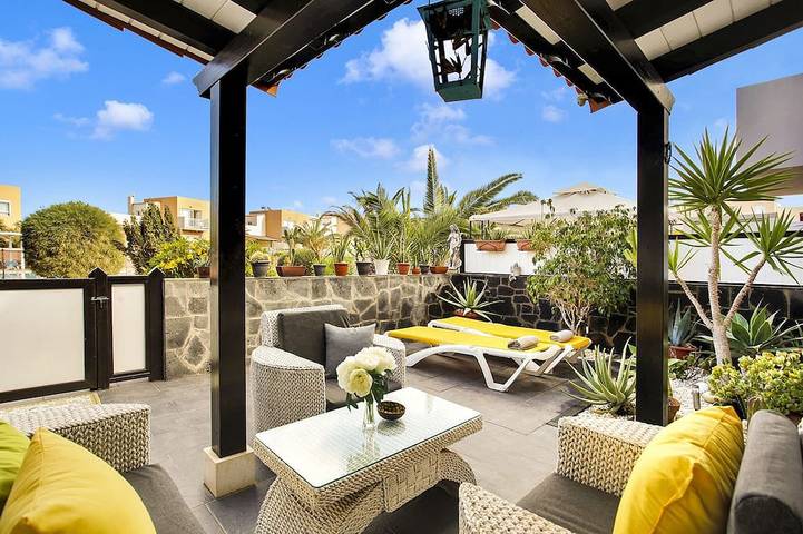 Villa für 4 Personen, mit Pool und Garten, mit Haustier