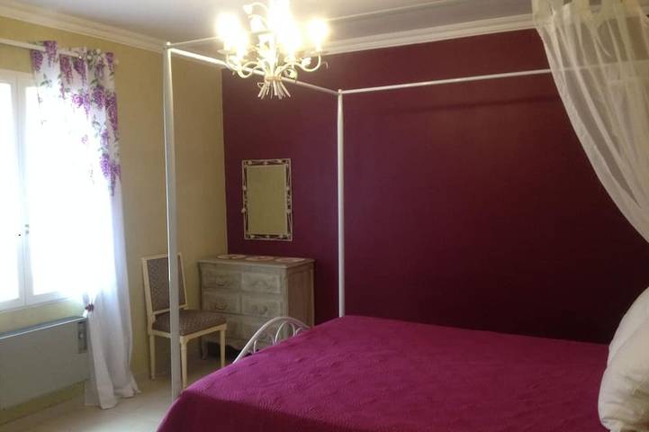 Location de vacances pour 7 personnes, avec jardin et terrasse à Sillans-la-Cascade - 2