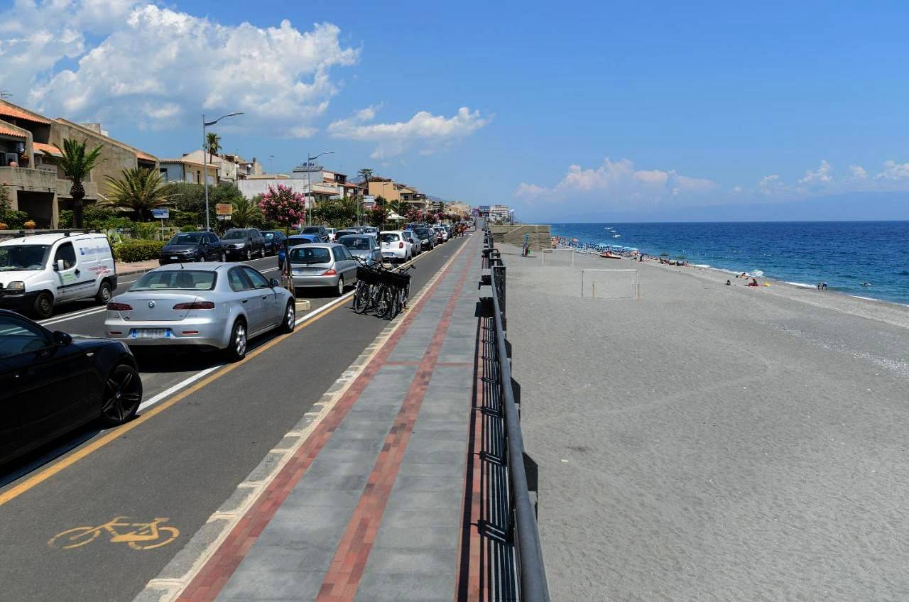 Marina D'Agrò Residence in Santa Teresa di Riva, Provincia di Messina