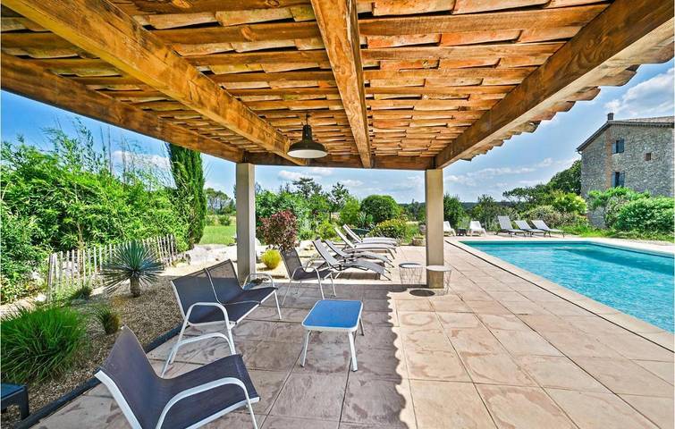 Gîte pour 5 personnes, avec balcon et jardin à Potelières - 2