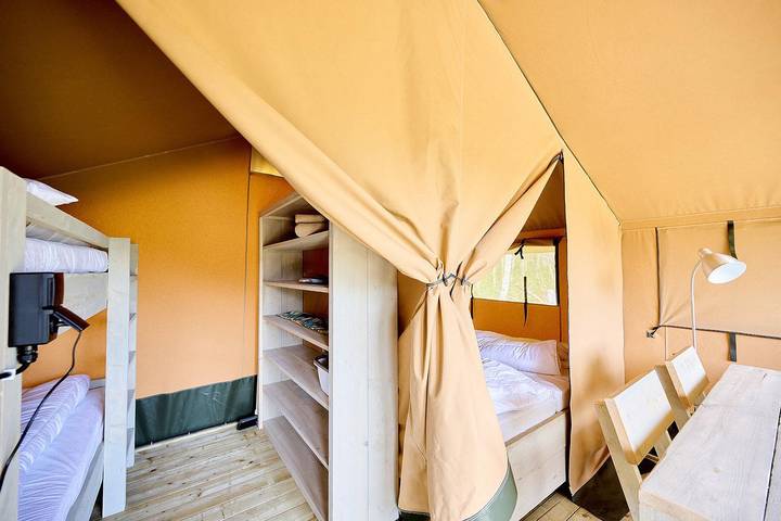 Camping de Betuwse Hofjes — Camping de Betuwse Hofjes | Villatent Compact | 4 pers. in Betuwe