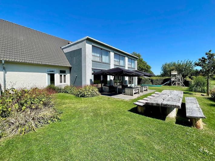 Holiday home for 8 people, with terrace and garden - 1