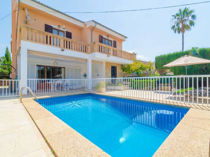 Finca mit Pool für 8 Personen, mit Balkon und Garten sowie Pool in Cala Millor